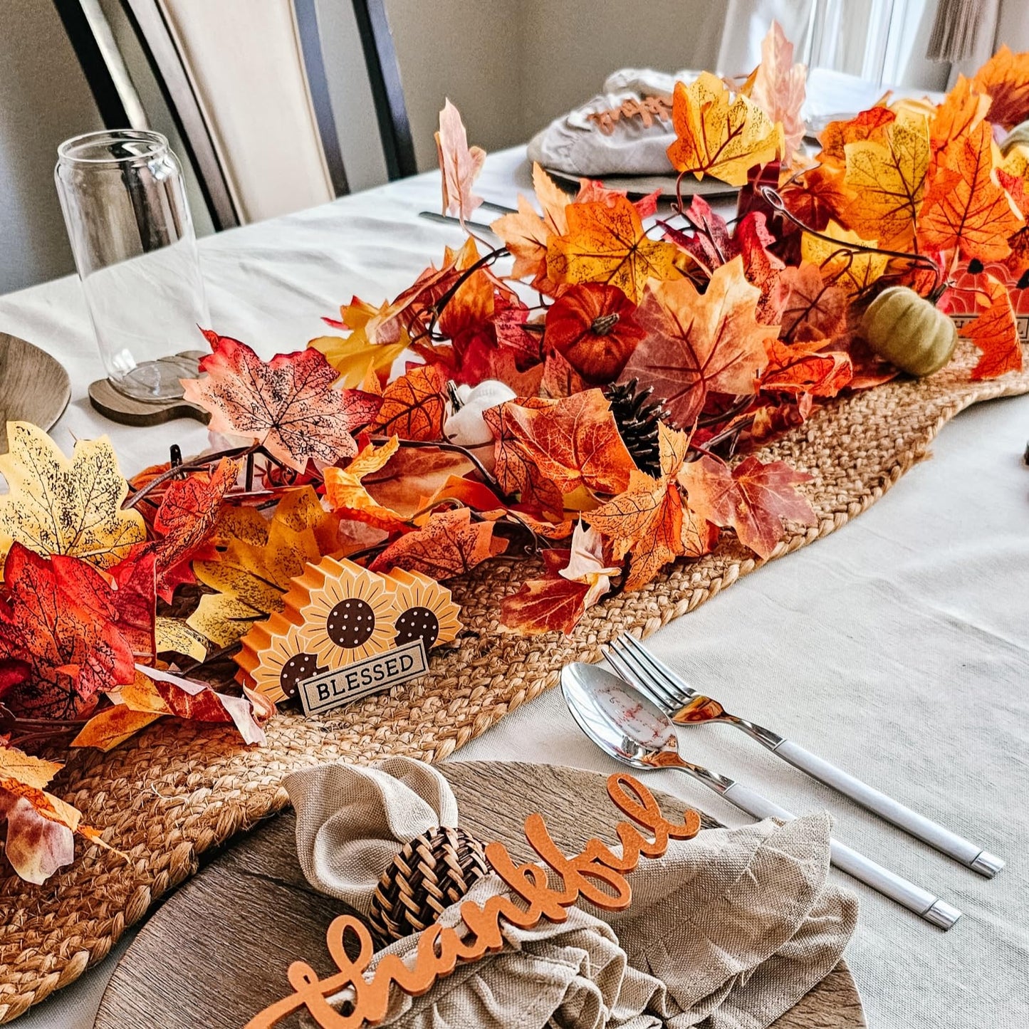 CQURE 5 Pack Fall Leaf Garland, Total 29.5Ft Artificial Fall Vines Autumn Garland Fall Maple Leaves Thanksgiving Decor for Home Wedding Fireplace Christmas