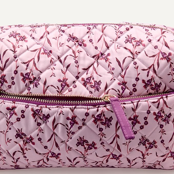 Amazon Essentials Women's Quilted Travel Makeup Bag with Mesh Compartments