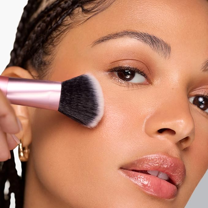 Real Techniques Ultimate Multi Tasker Brush, Dual-Ended Makeup Brush for Foundation, Blush Bronzer & Powder, Precision Sculpting & Blending, UltraPlush Bristles, Cruelty-Free, 1 Count