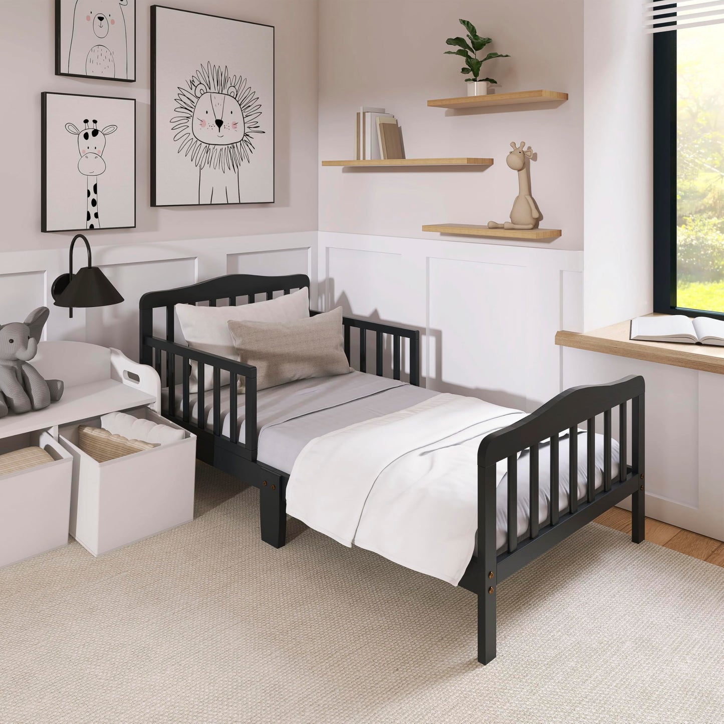 Dream On Me Classic Design Toddler Bed In Black, Greenguard Gold And JPMA Certified, Low To Floor Design, Two Side Safety rails, Non-Toxic Finishes, Wooden Nursery Furniture