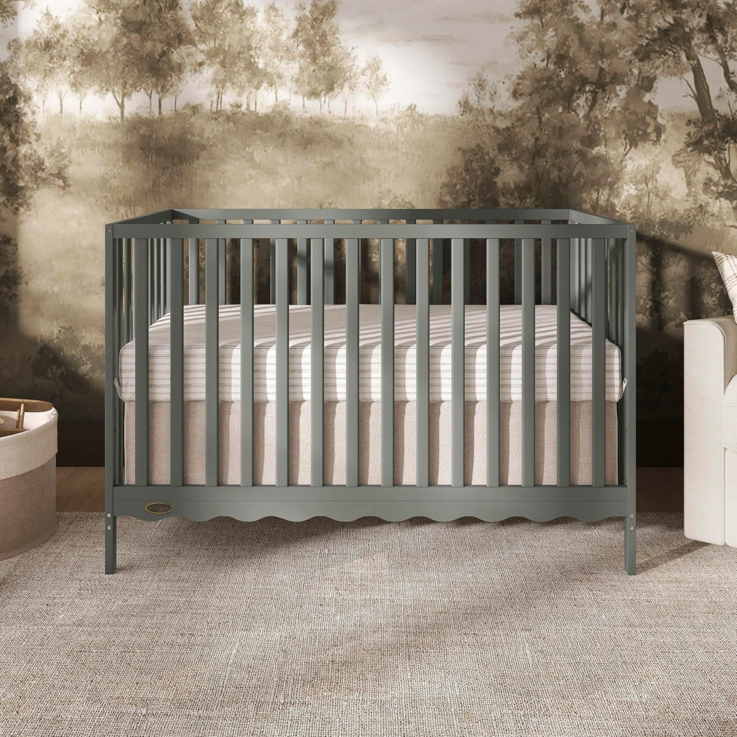 Dream On Me Synergy Wave 5-in-1 Convertible Crib in Seagrass, JPMA & Greenguard Gold Certified, Converts from a Baby Crib to a Toddler Bed, Daybed, and Full-Size Bed